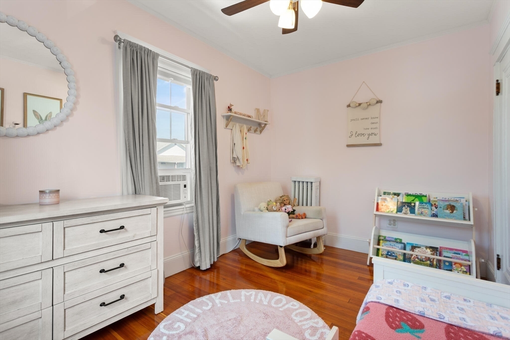 Medford, Massachusetts, 02155, United States, 4 Bedrooms Bedrooms, ,2 BathroomsBathrooms,Residential,For Sale,1904256