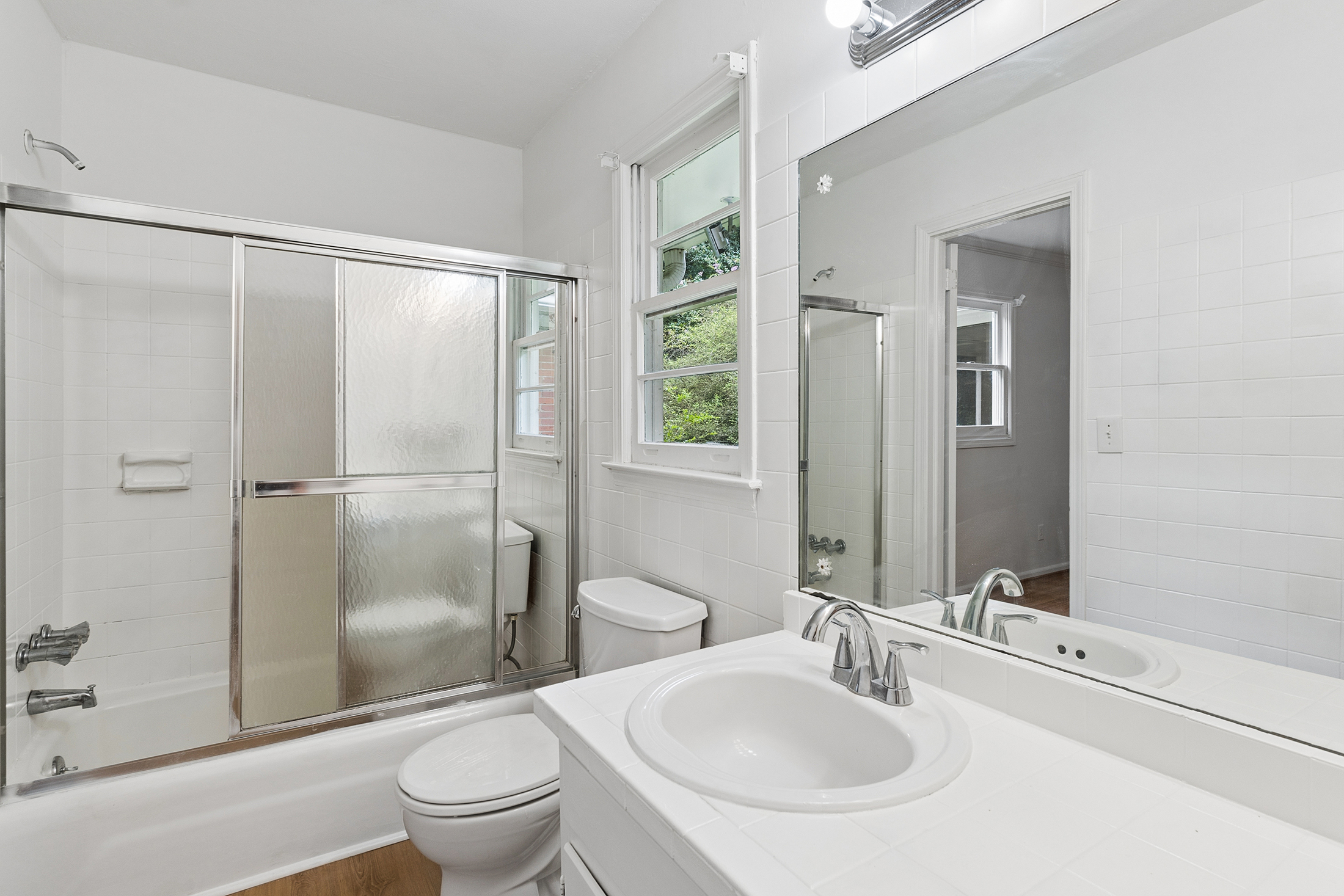  Updated, One-Level Living in Dunwoody - 物件實景