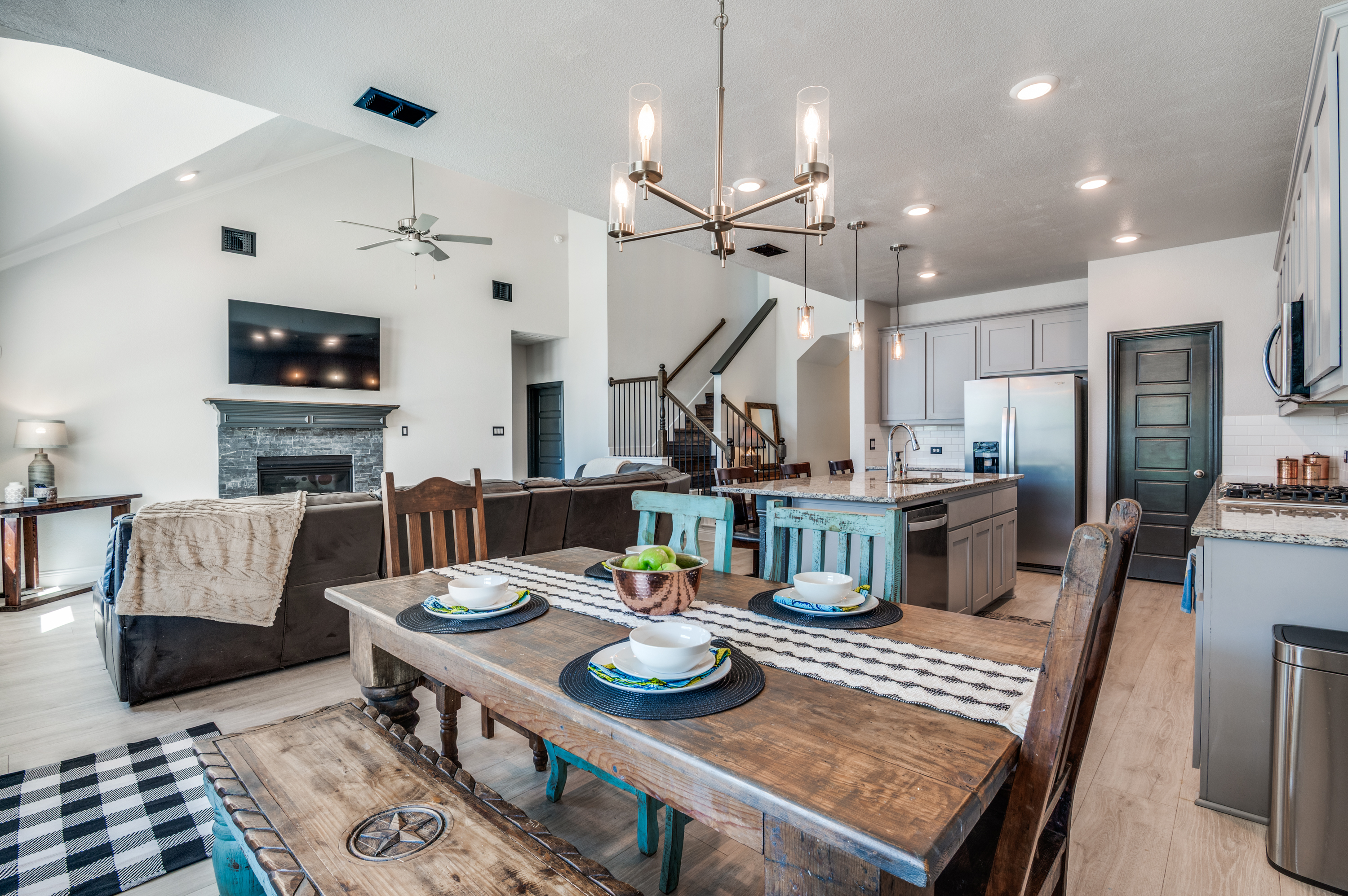  Burleson Beauty with Backyard Fun - 物件實景