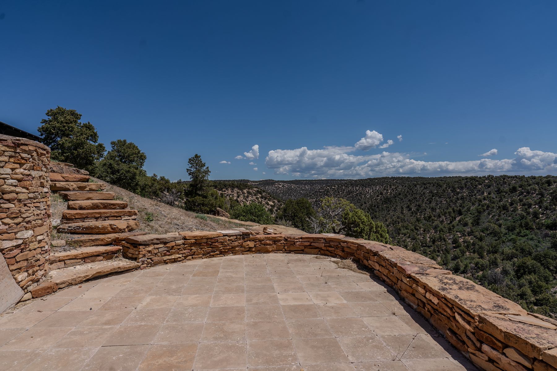  Eagle Rock Ranch - 物件實景