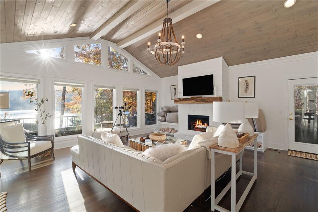 Big Canoe, Georgia, 30143, United States, 5 Bedrooms Bedrooms, ,6 BathroomsBathrooms,Residential,For Sale,1996415