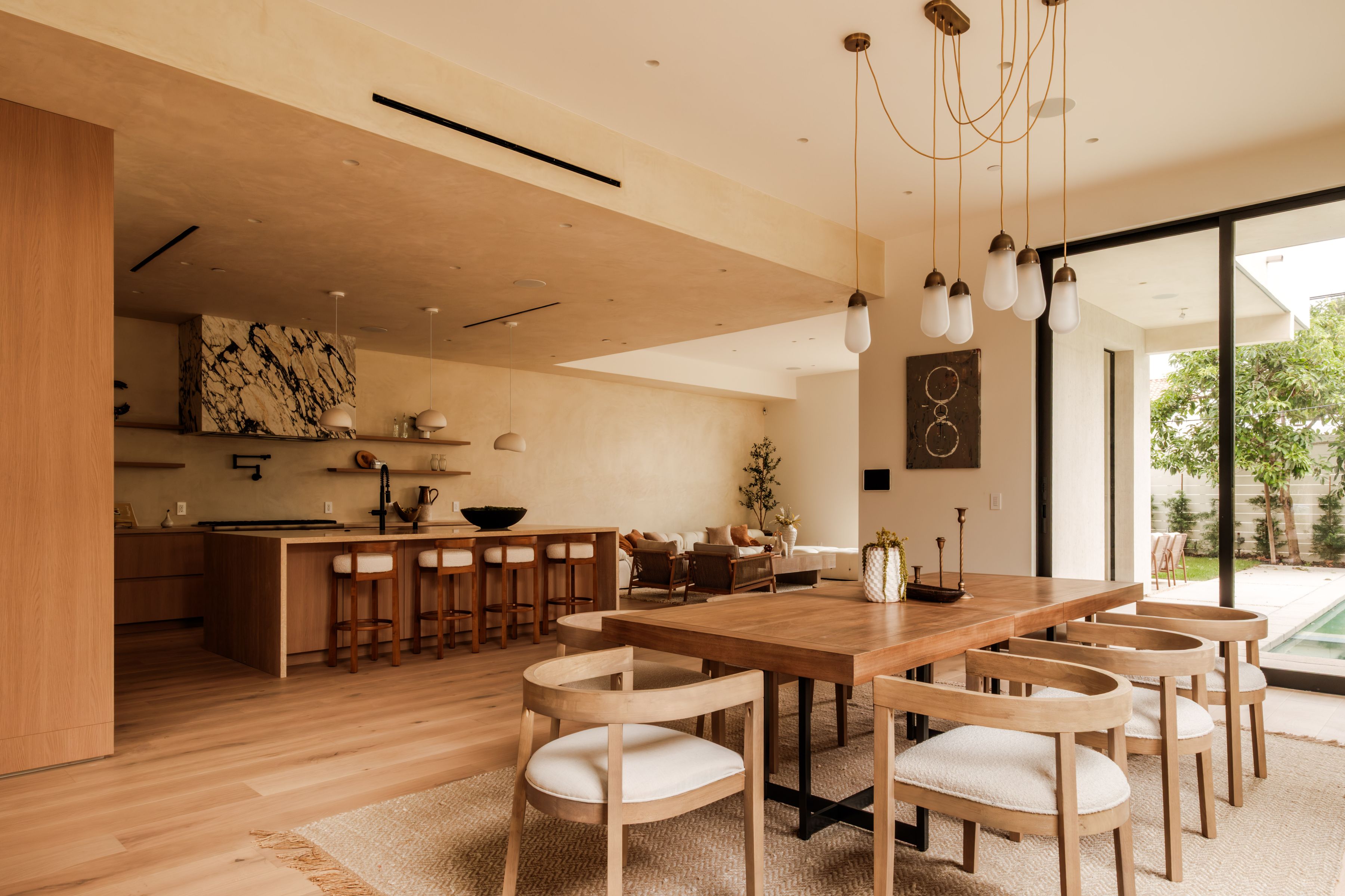  2214 Glyndon Ave - 物件實景