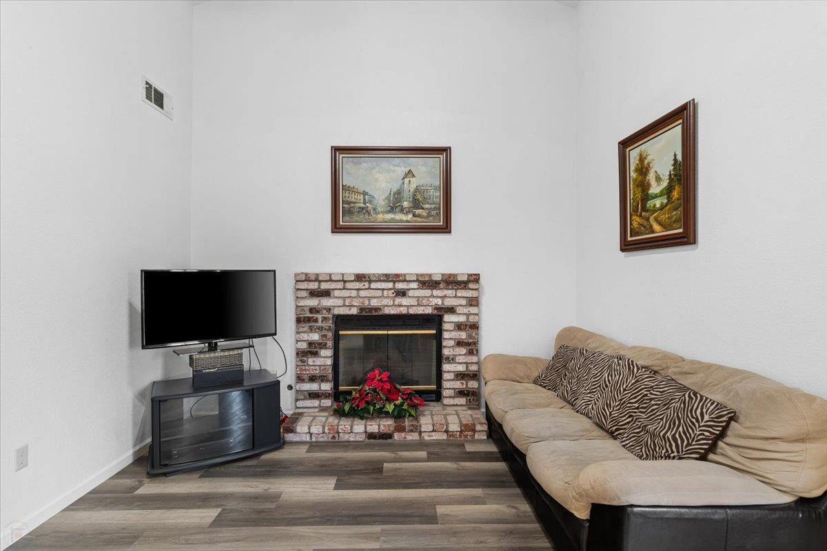Ceres, California, 95307, United States, 4 Bedrooms Bedrooms, ,3 BathroomsBathrooms,Residential,For Sale,1938445