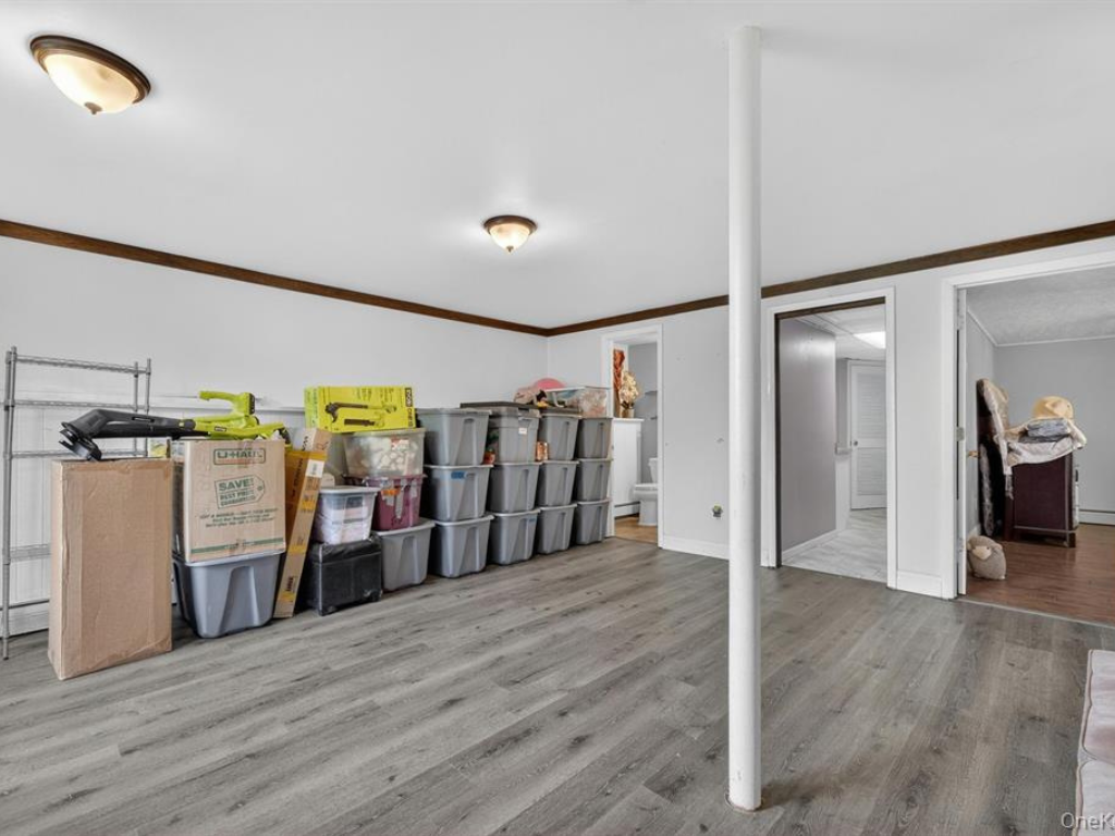 Wappingers Falls, New York, 12590, United States, 4 Bedrooms Bedrooms, ,2 BathroomsBathrooms,Residential,For Sale,2049359
