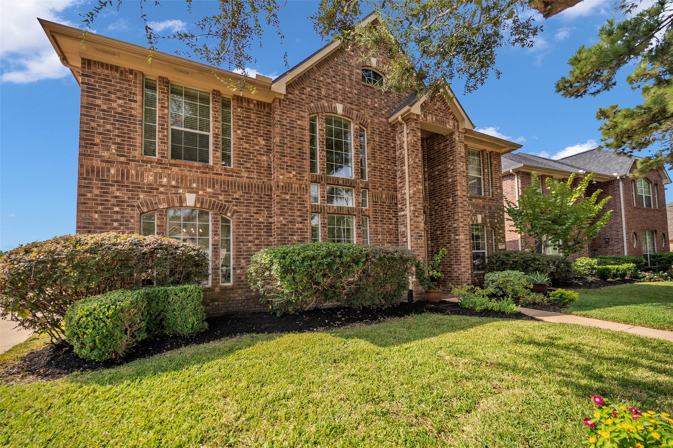 Katy, Texas, 77494, United States, 5 Bedrooms Bedrooms, ,4 BathroomsBathrooms,Residential,For Sale,1971356