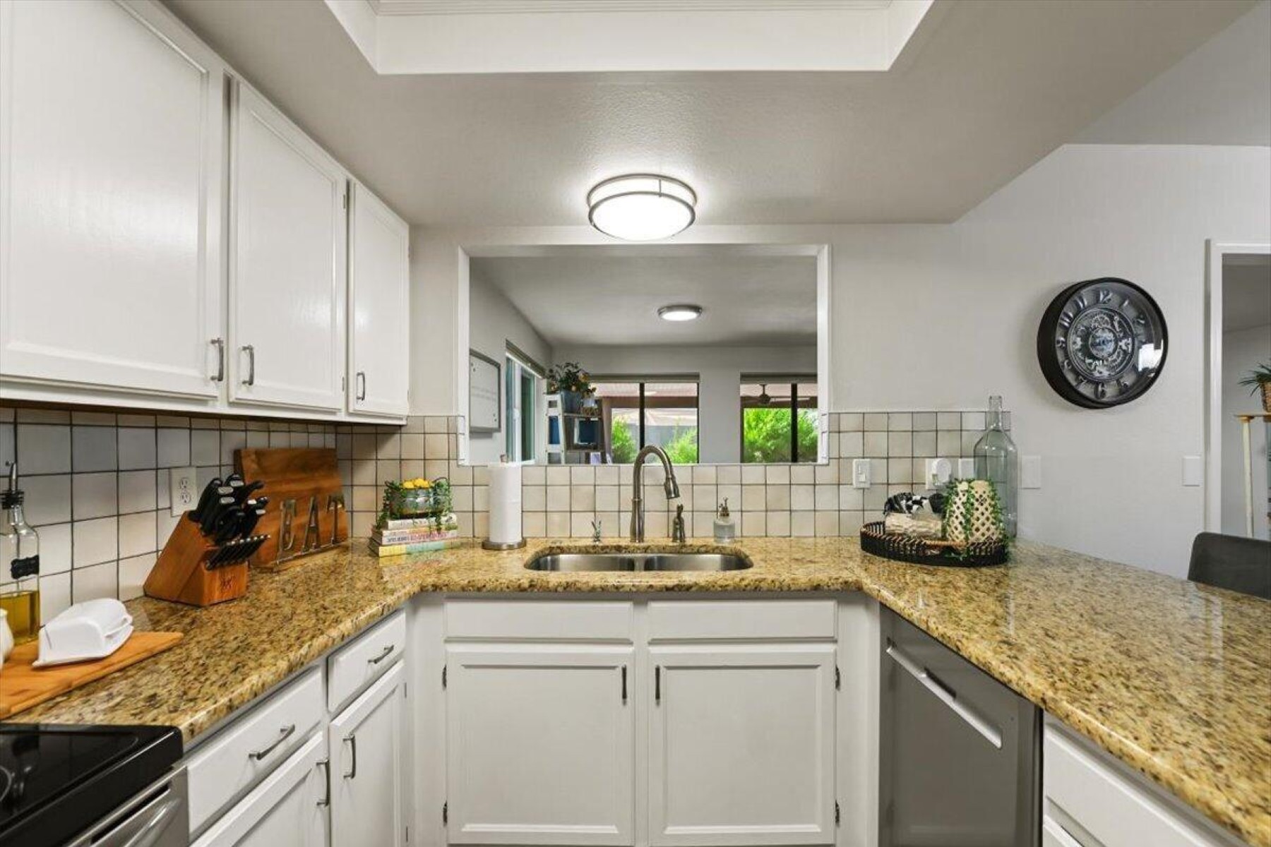  7625 E Edgewood Avenue  Mesa, AZ - 物件實景
