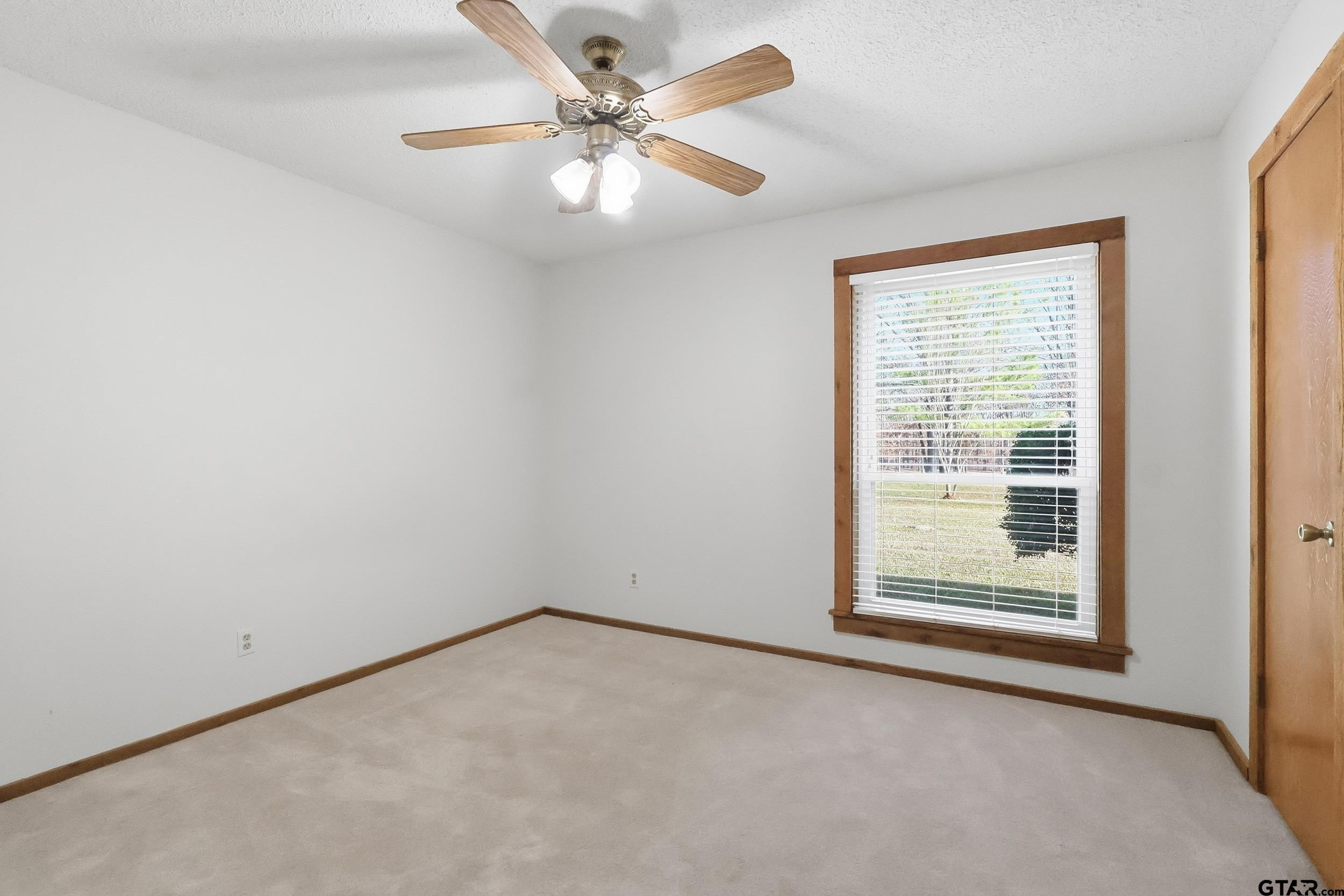 Pittsburg, Texas, 75686, United States, 3 Bedrooms Bedrooms, ,2 BathroomsBathrooms,Residential,For Sale,2008621