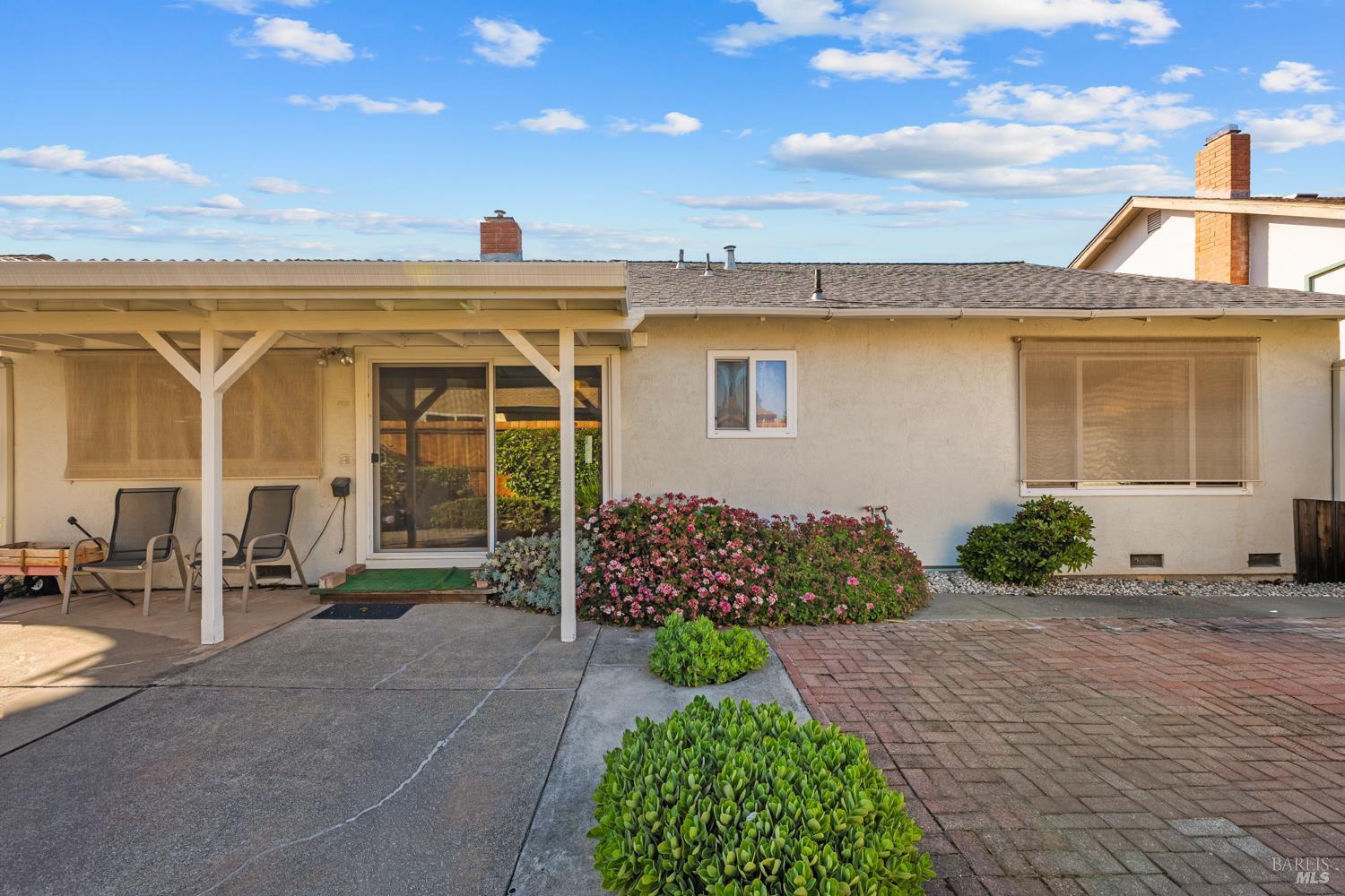 Napa, California, 94558, United States, 4 Bedrooms Bedrooms, ,Residential,For Sale,2048709