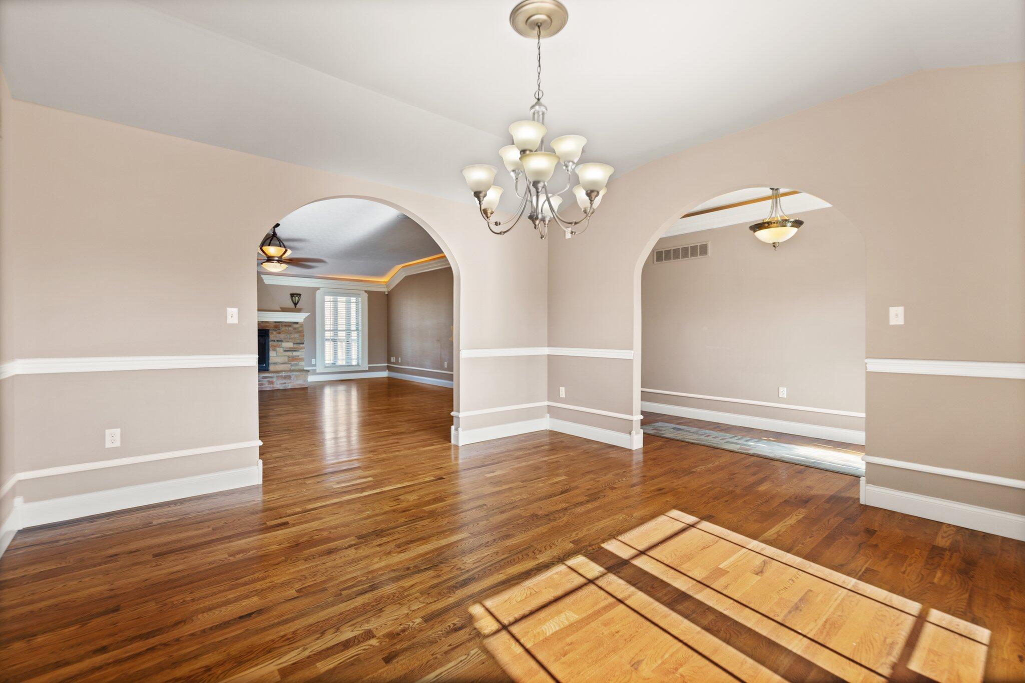 Monticello, Kentucky, 42633, United States, 4 Bedrooms Bedrooms, ,3 BathroomsBathrooms,Residential,For Sale,1691685