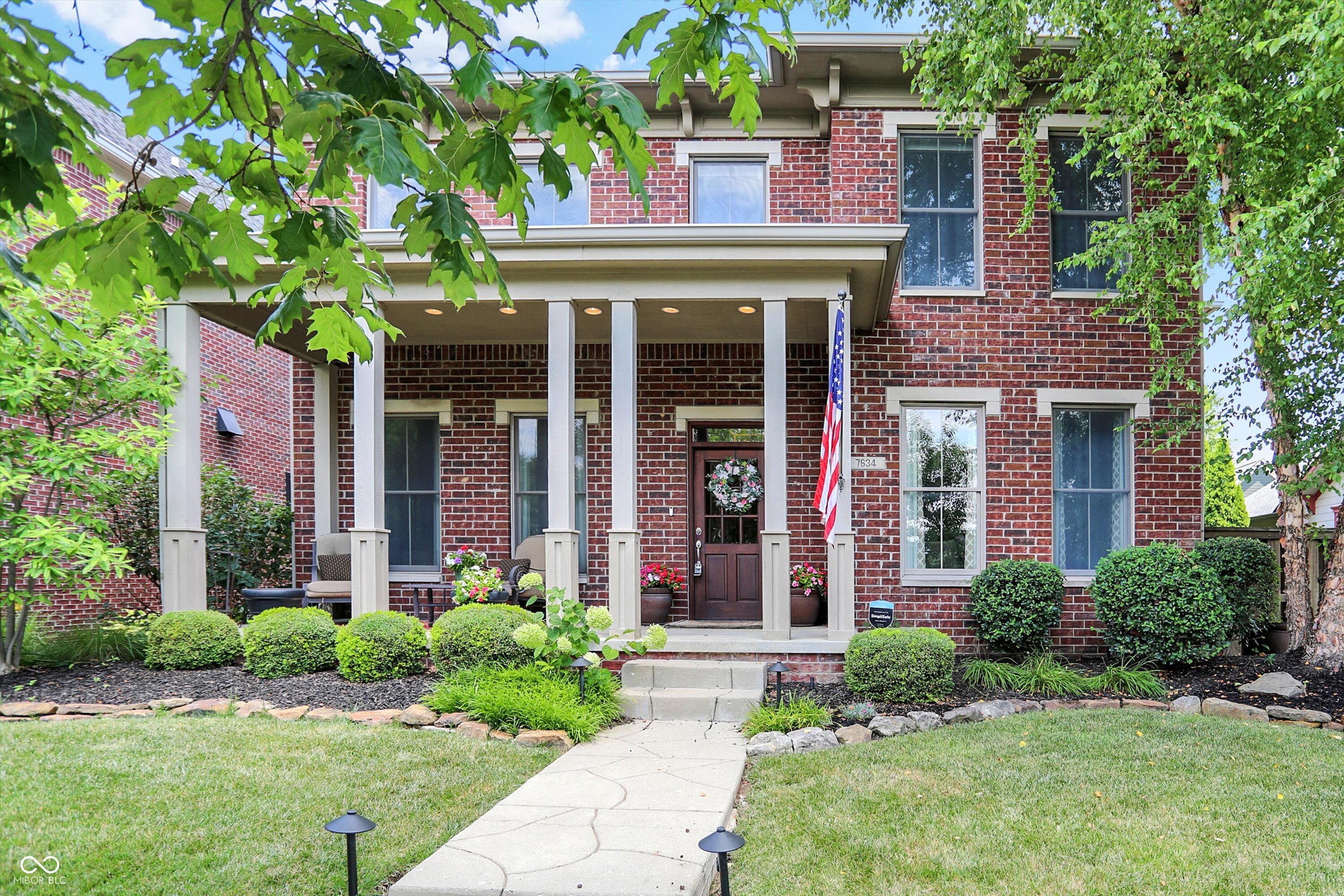 Zionsville, Indiana, 46077, United States, 4 Bedrooms Bedrooms, ,4 BathroomsBathrooms,Residential,For Sale,1930586