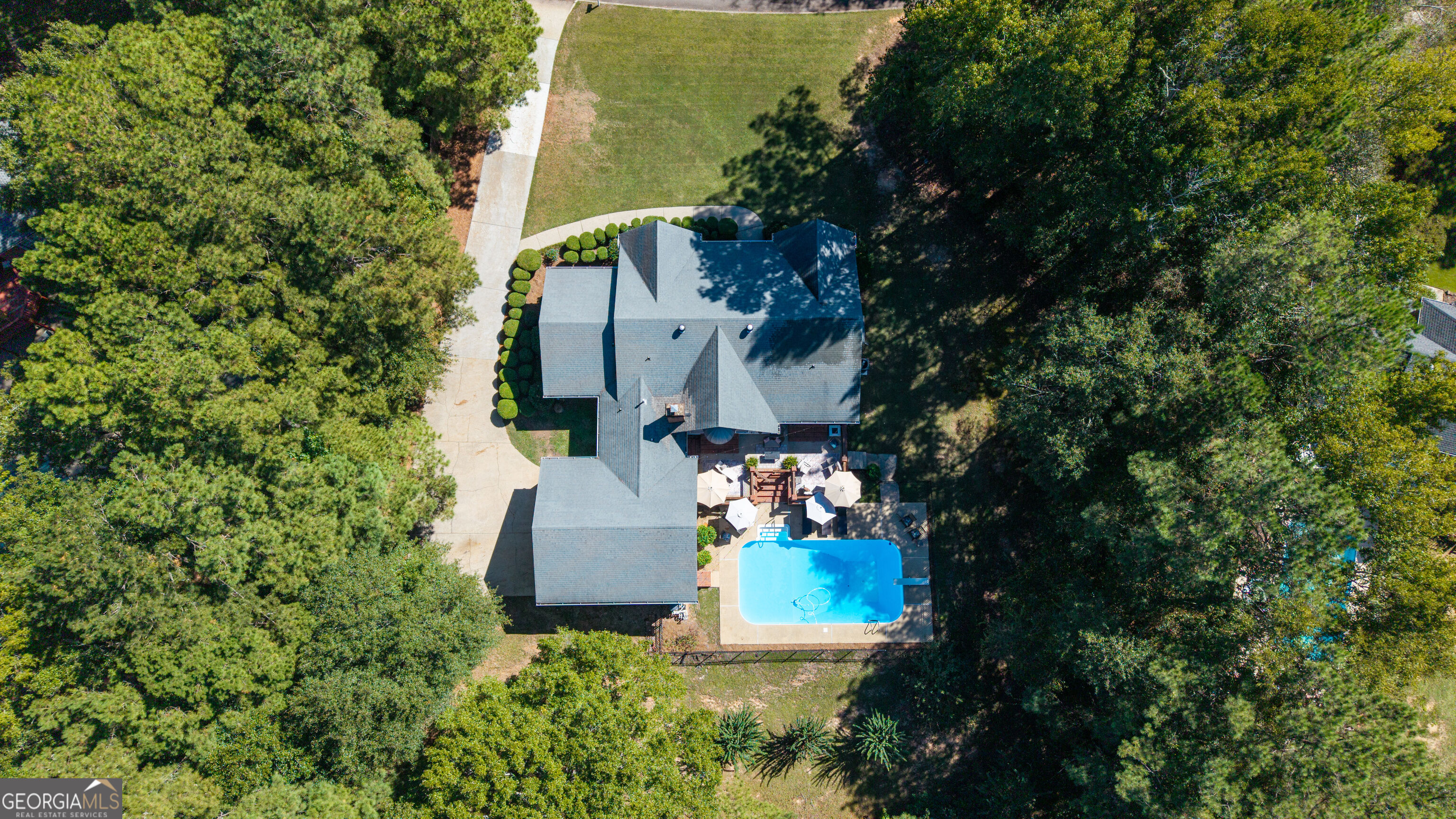 Sunny Point Cir, Lagrange, GA 30240 #1