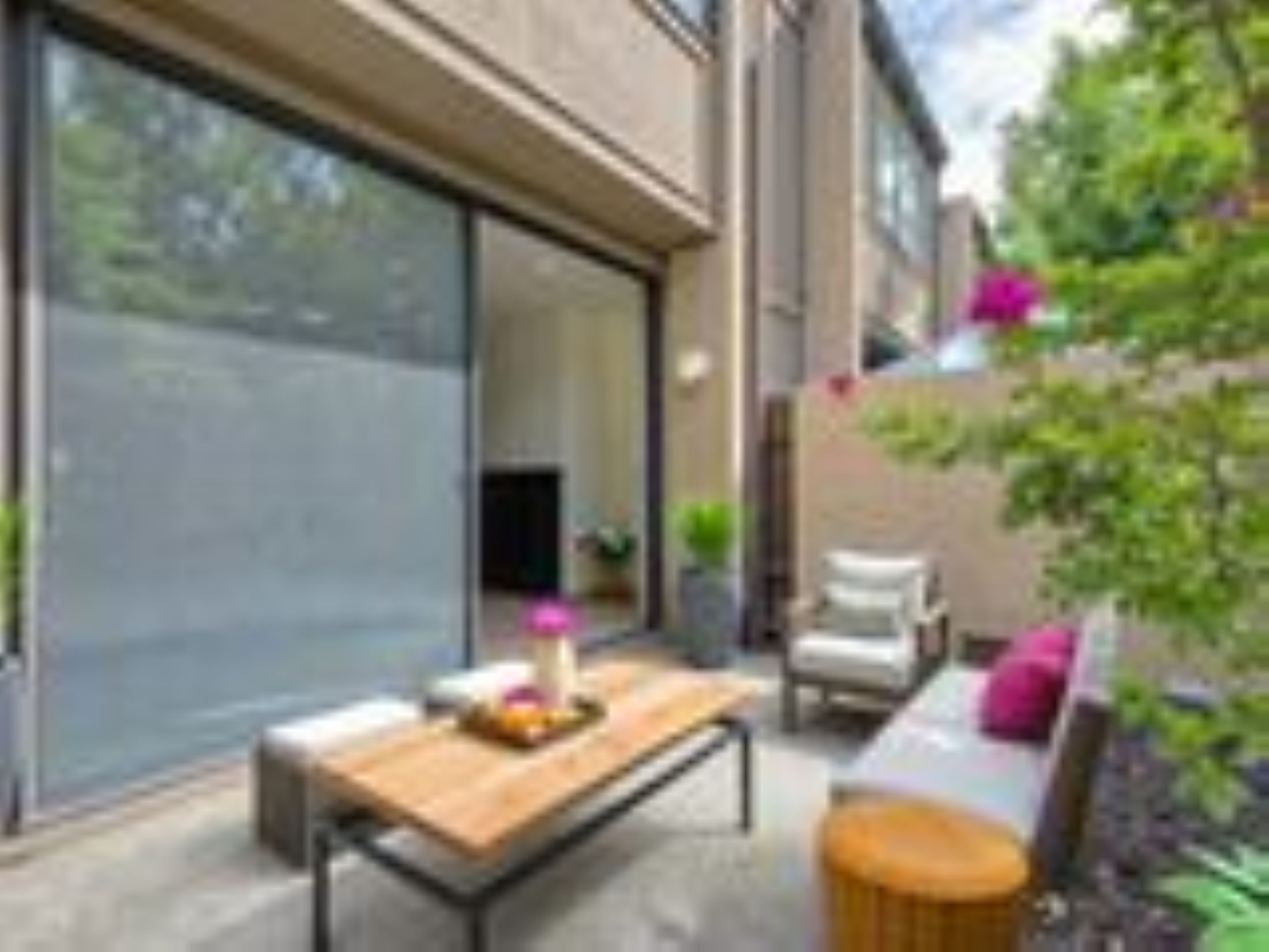  891 Woodside Lane East #2, Sacramento, CA 95825 - 物件實景