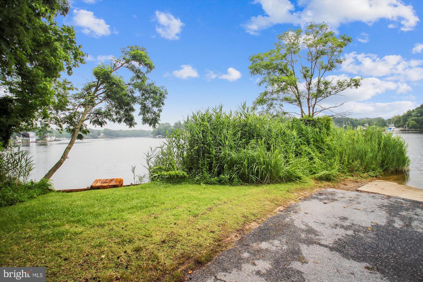 Glen Burnie, Maryland, 21060, United States, 2 Bedrooms Bedrooms, ,4 BathroomsBathrooms,Residential,For Sale,1867358