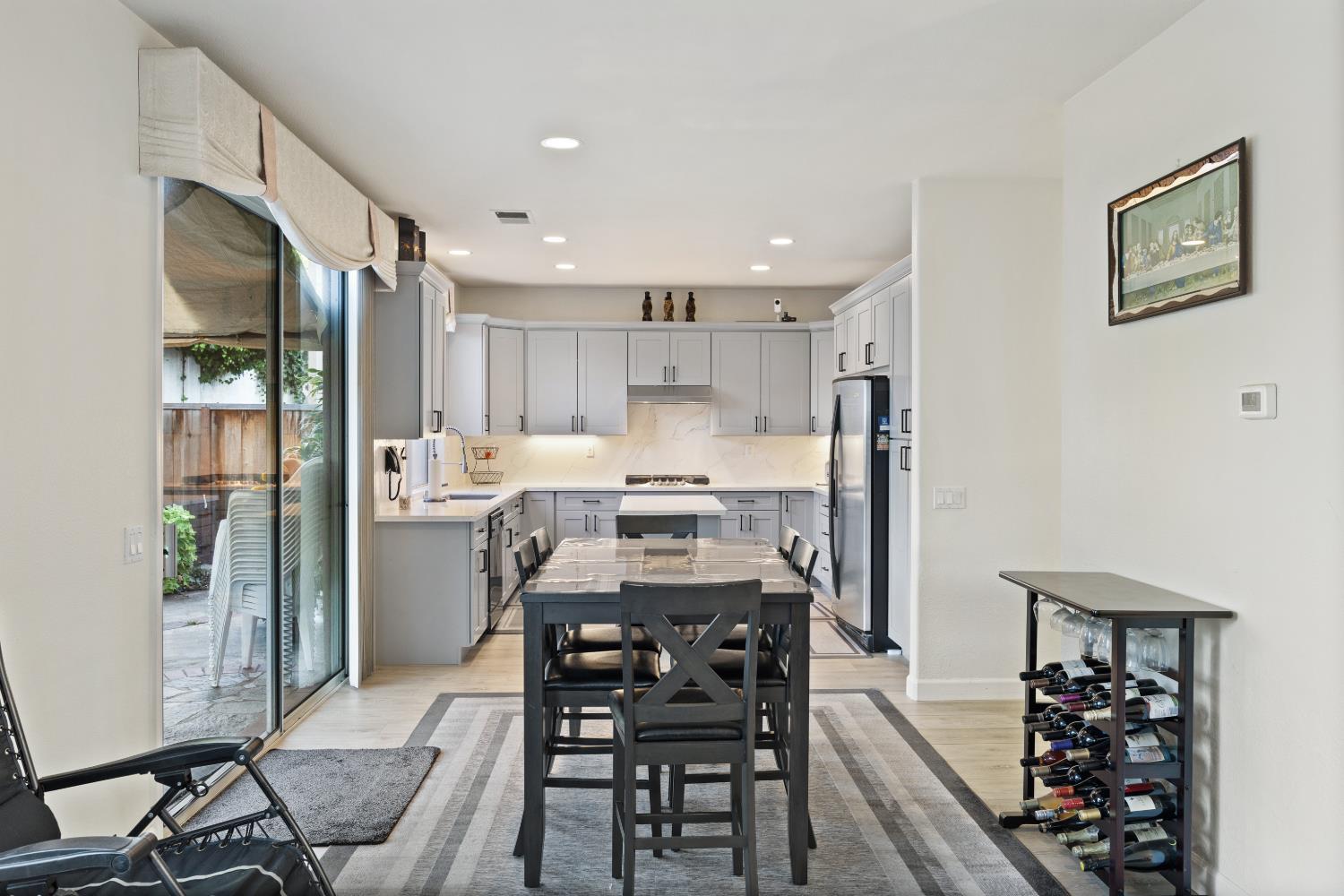 San Jose, California, 95132, United States, 5 Bedrooms Bedrooms, ,3 BathroomsBathrooms,Residential,For Sale,2048676