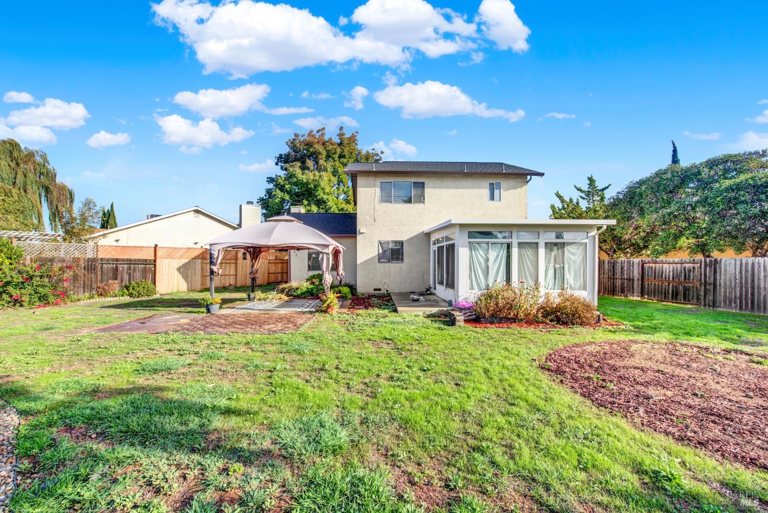 Suisun City, California, 94585, United States, 4 Bedrooms Bedrooms, ,3 BathroomsBathrooms,Residential,For Sale,1989604