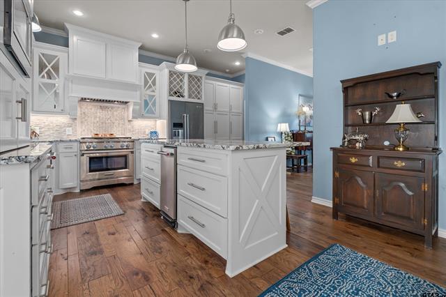 Lindale, Texas, 75771, United States, 3 Bedrooms Bedrooms, ,2 BathroomsBathrooms,Residential,For Sale,2019354
