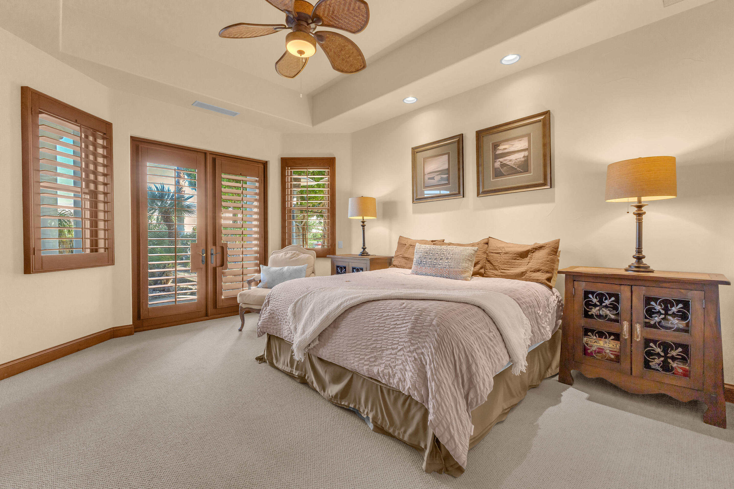 Indio, California, 92203, United States, 5 Bedrooms Bedrooms, ,4 BathroomsBathrooms,Residential,For Sale,1992835