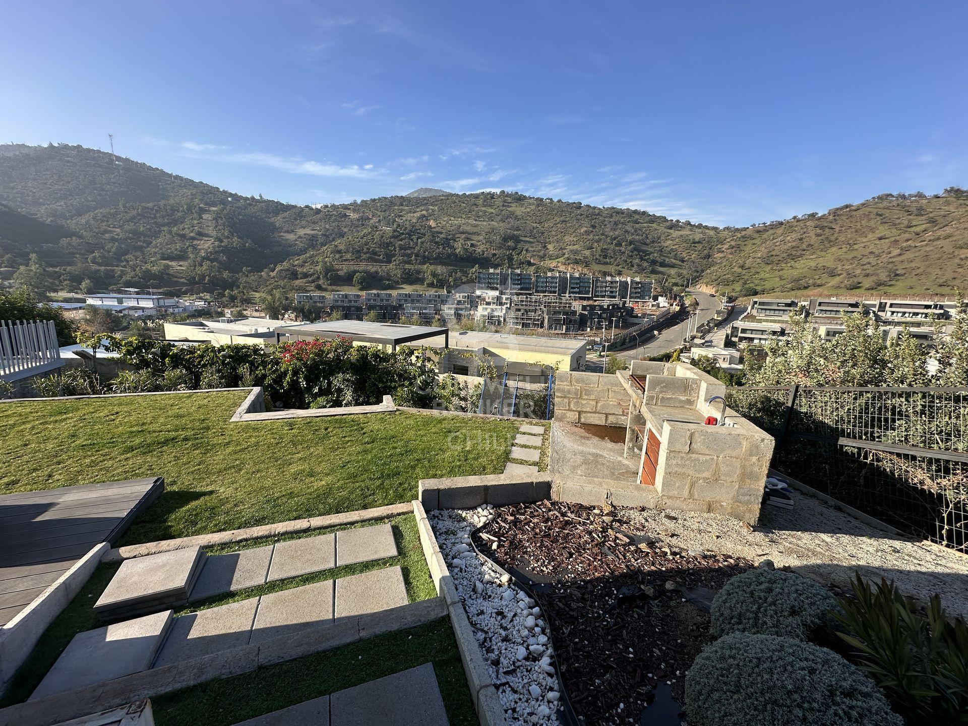Lo Barnechea, Chile, 3 Bedrooms Bedrooms, ,3 BathroomsBathrooms,Residential,For Sale,1876912
