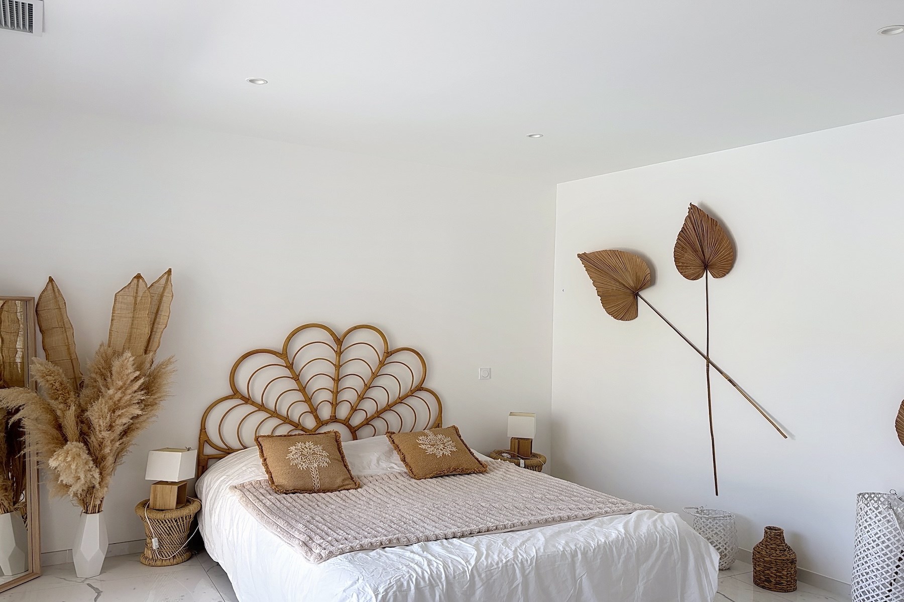  Near  Collias -  Elegant Contemporary Villa with Infinity Pool - 物件實景
