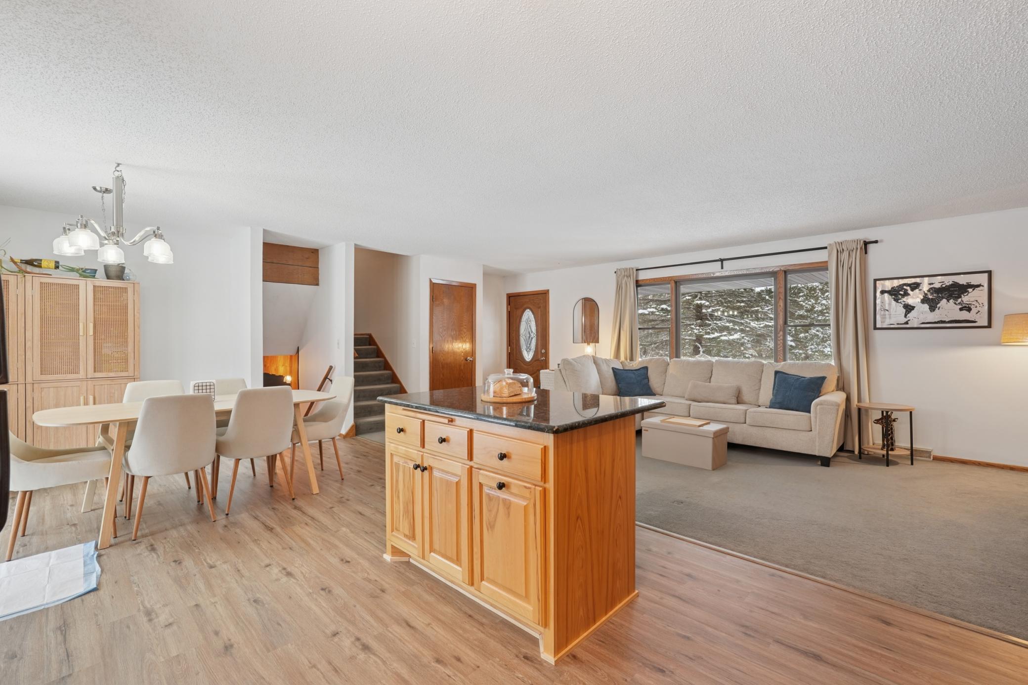 Hudson, Wisconsin, 54016, United States, 3 Bedrooms Bedrooms, ,1 BathroomBathrooms,Residential,For Sale,2002060