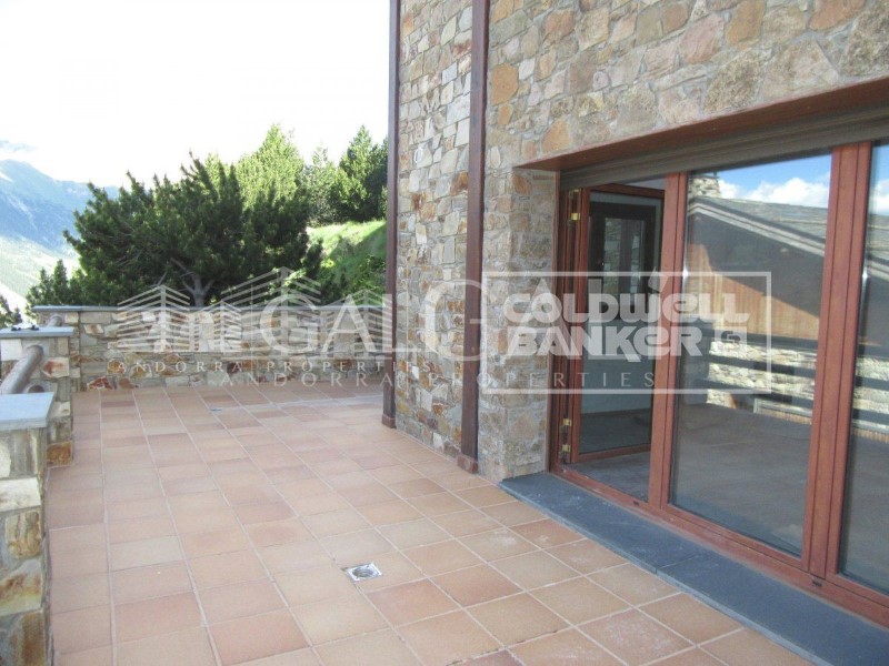 Canillo, Andorra, AD, 4 Bedrooms Bedrooms, ,2 BathroomsBathrooms,Residential,For Sale,1628029