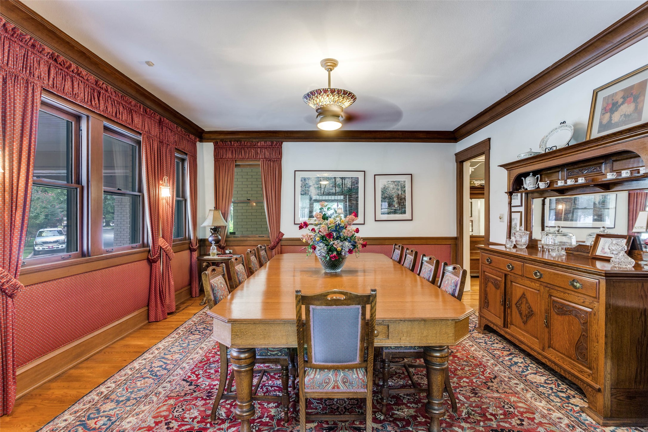 Fort Worth, Texas, 76110, United States, 4 Bedrooms Bedrooms, ,3 BathroomsBathrooms,Residential,For Sale,1940133