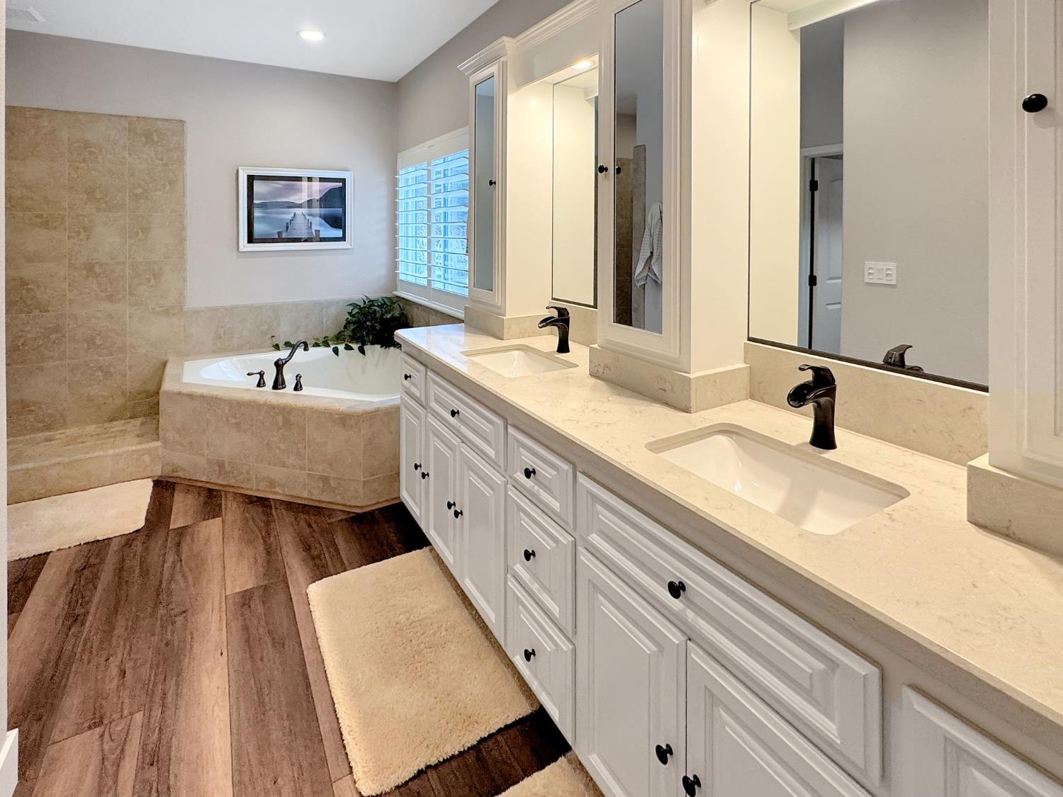 Colfax, California, 95713, United States, 5 Bedrooms Bedrooms, ,3 BathroomsBathrooms,Residential,For Sale,2002832