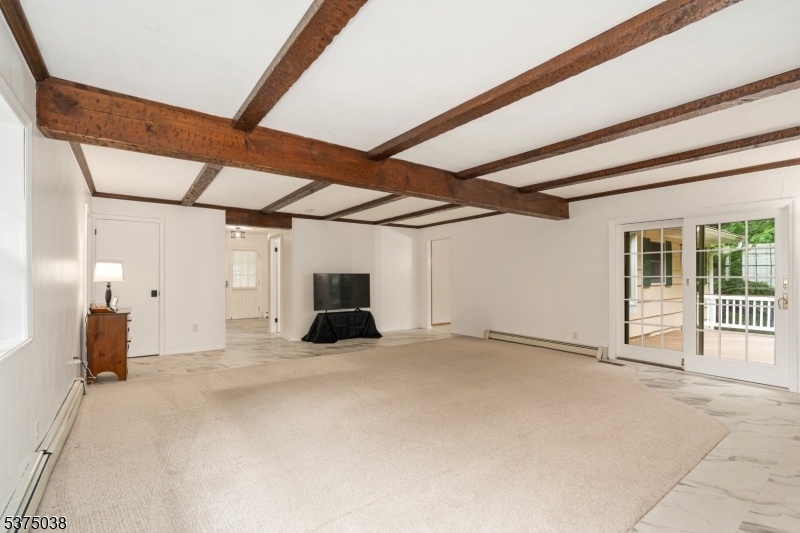 Parsippany-Troy Hills Twp., New Jersey, 07950, United States, 4 Bedrooms Bedrooms, ,3 BathroomsBathrooms,Residential,For Sale,1906733