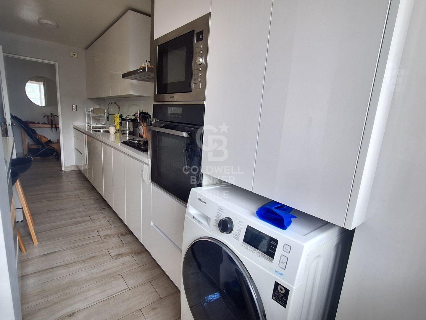 Vitacura, Chile, 3 Bedrooms Bedrooms, ,3 BathroomsBathrooms,Residential,For Sale,1933073