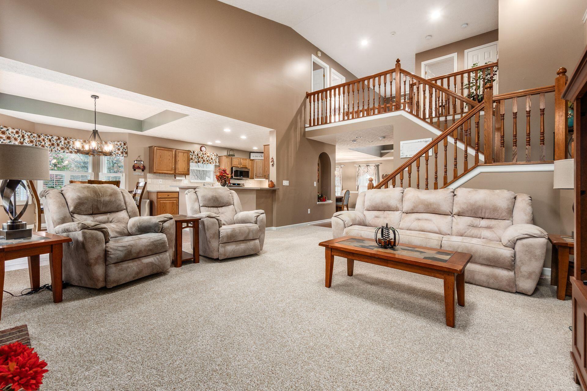 Dublin, Ohio, 43016, United States, 4 Bedrooms Bedrooms, ,4 BathroomsBathrooms,Residential,For Sale,1996840