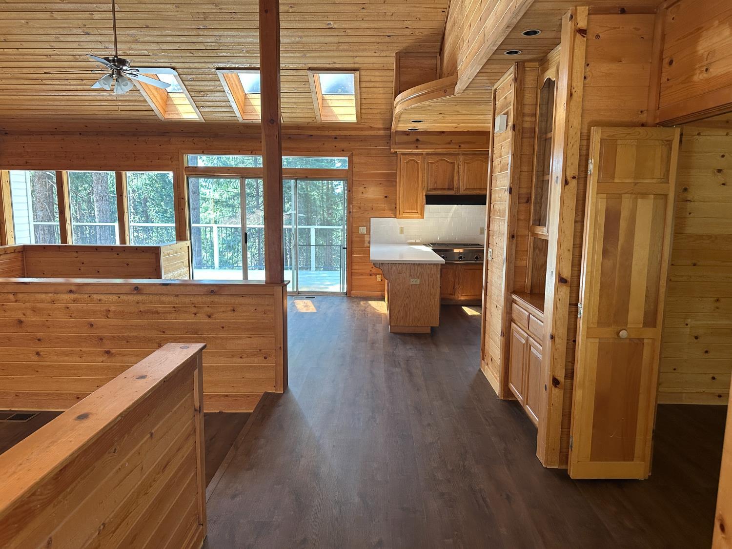 Pollock Pines, California, 95726, United States, 3 Bedrooms Bedrooms, ,3 BathroomsBathrooms,Residential,For Sale,1976360