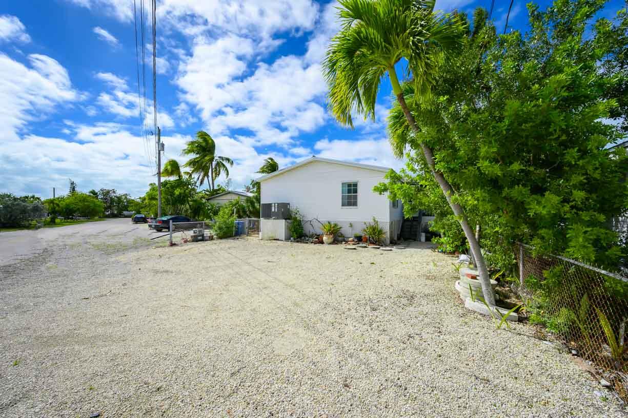 Geiger Key, Florida, 33040, United States, 4 Bedrooms Bedrooms, ,2 BathroomsBathrooms,Residential,For Sale,1837385