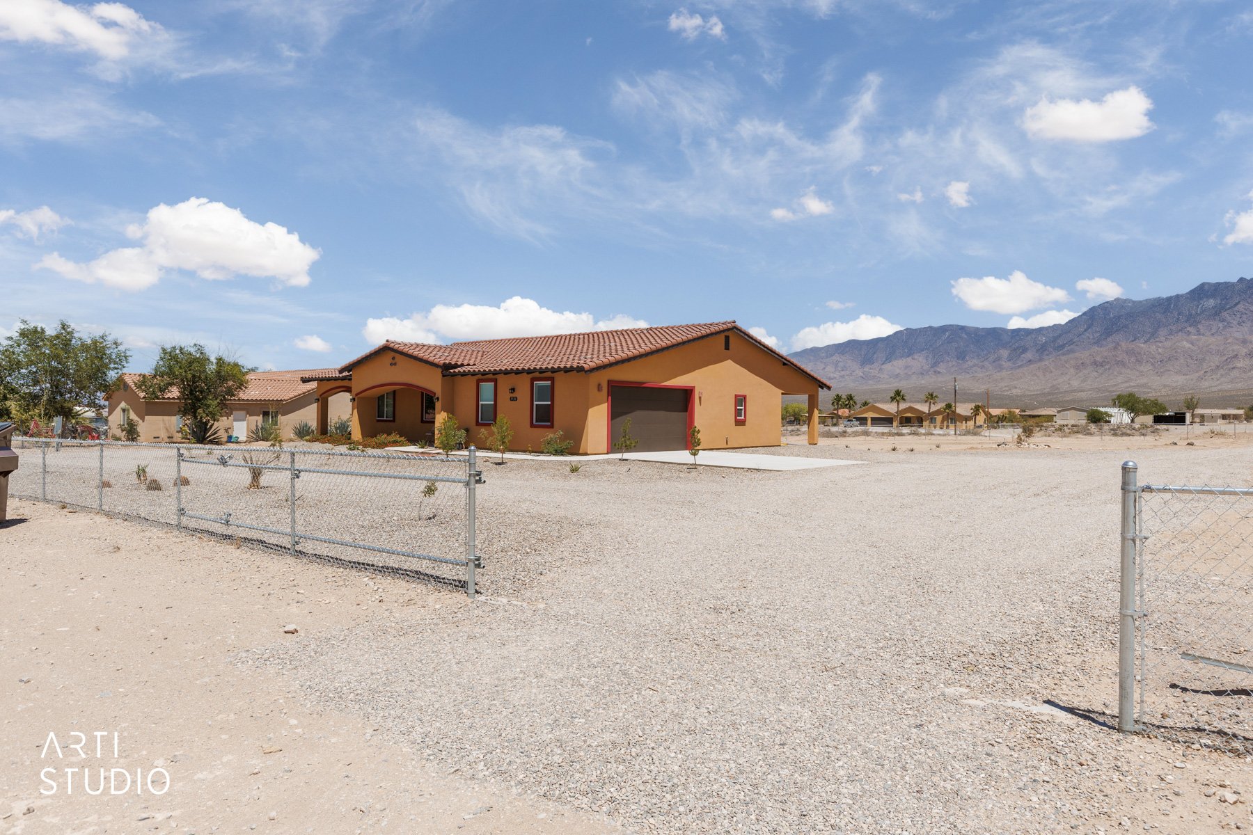 Mokiah Way, Scenic, AZ 86432