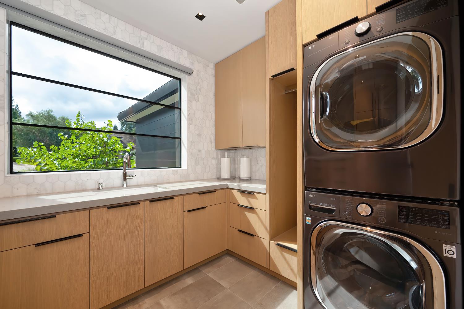 Granite Bay, California, 95746, United States, 4 Bedrooms Bedrooms, ,4 BathroomsBathrooms,Residential,For Sale,1991399