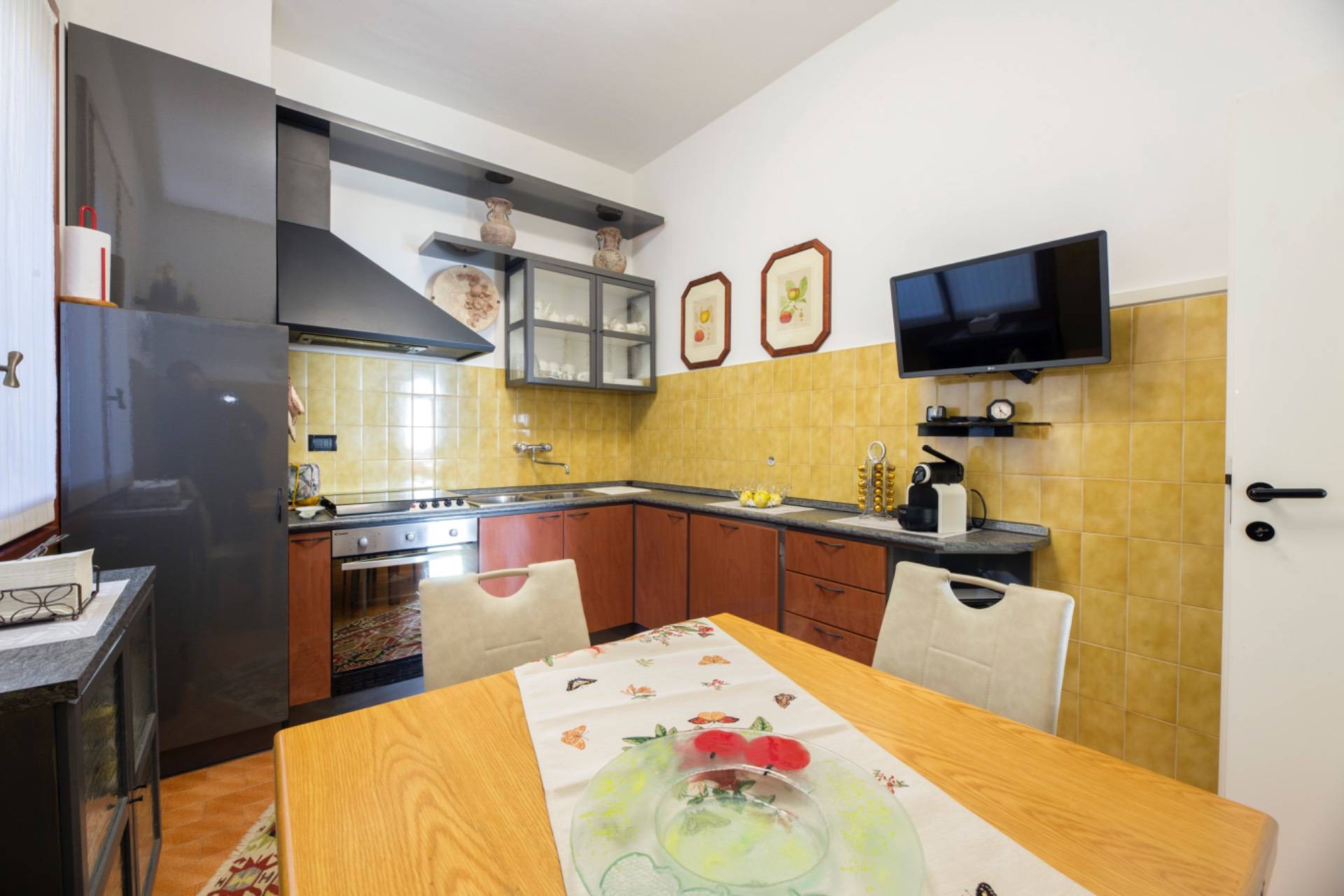 Varazze, Savona, 17019, IT, 2 Bedrooms Bedrooms, ,1 BathroomBathrooms,Residential,For Sale,1969349