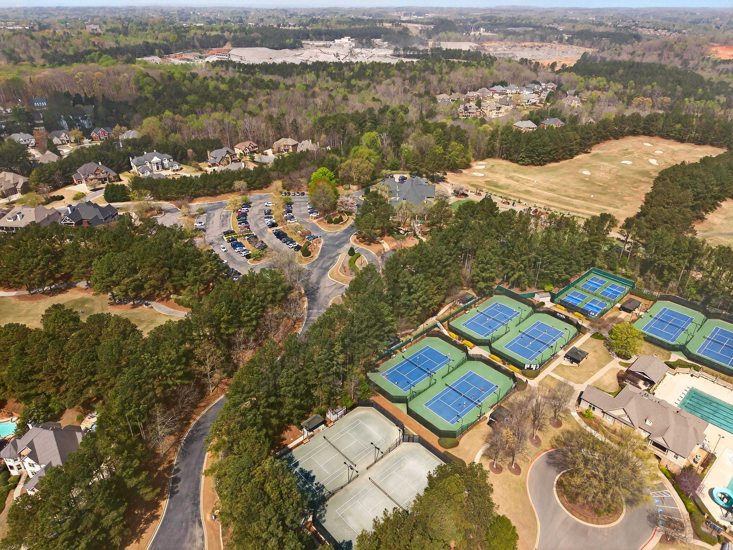  Exquisite Luxury Living with Resort-Style Amenities at St Marlo Country Club - 物件實景
