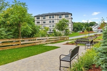 Chelmsford, Massachusetts, 01824, United States, 2 Bedrooms Bedrooms, ,2 BathroomsBathrooms,Residential,For Sale,1943275
