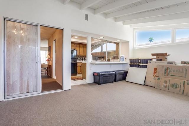 San Diego, California, 92128, United States, 2 Bedrooms Bedrooms, ,2 BathroomsBathrooms,Residential,For Sale,1937769