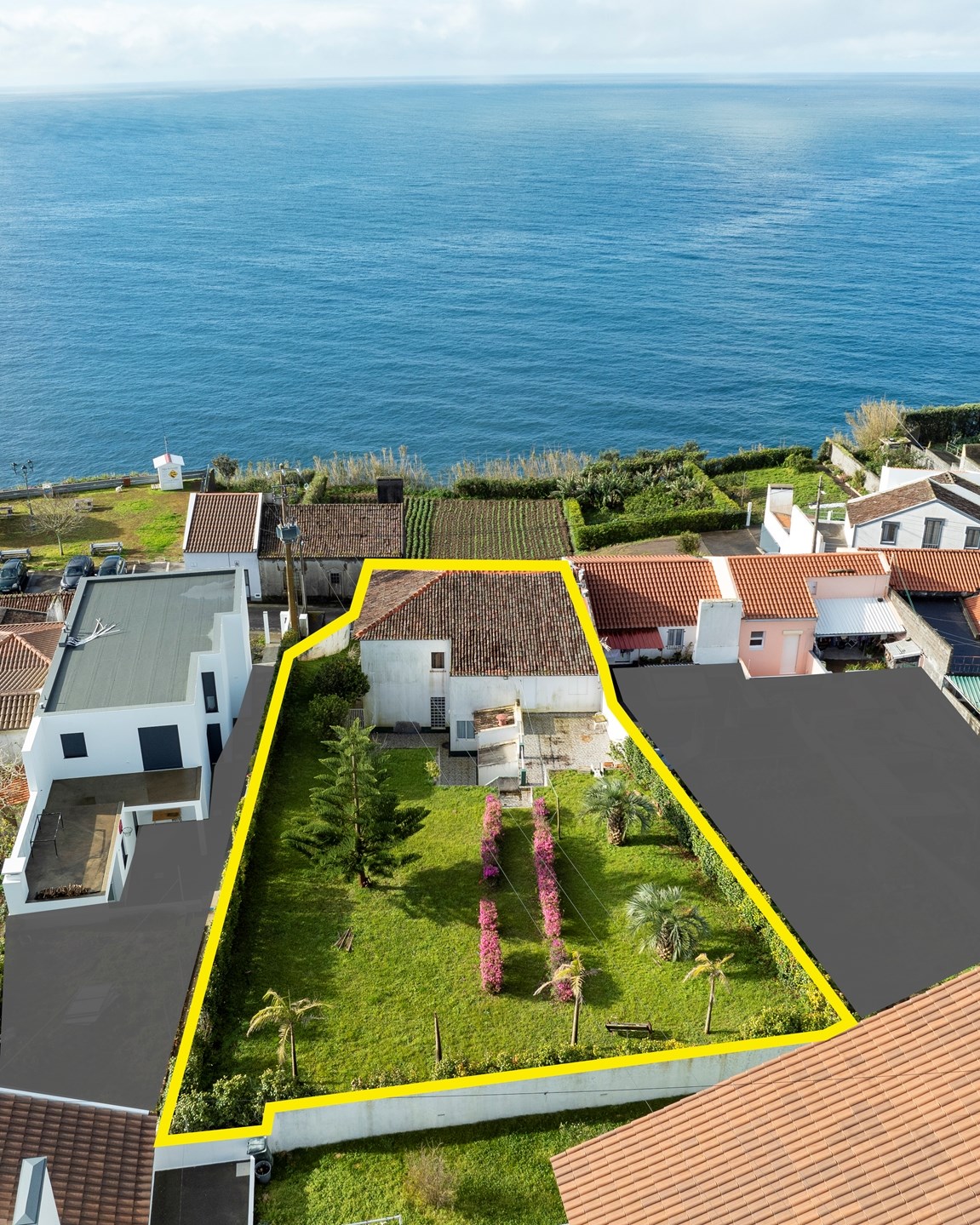 Vila Franca do Campo, Ilha de São Miguel, 9680-460, PT, 7 Bedrooms Bedrooms, ,7 BathroomsBathrooms,Residential,For Sale,1948896