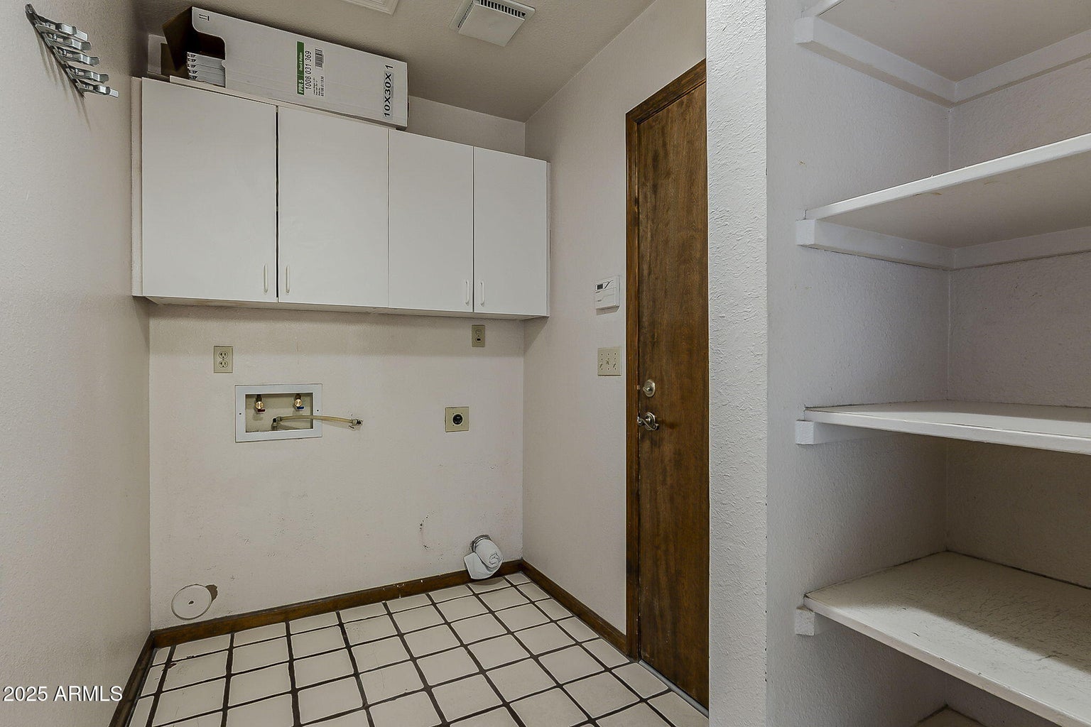 Scottsdale, Arizona, 85258, United States, 4 Bedrooms Bedrooms, ,2 BathroomsBathrooms,Residential,For Sale,1916336