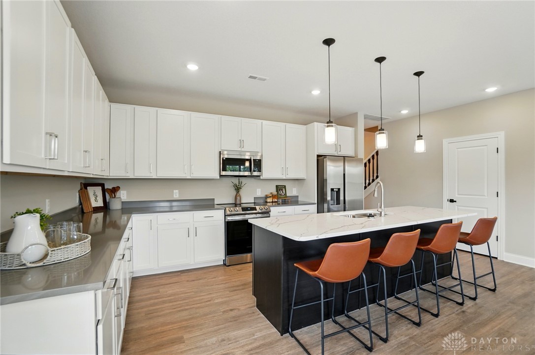 Springfield, Ohio, 45502, United States, 3 Bedrooms Bedrooms, ,3 BathroomsBathrooms,Residential,For Sale,1987754