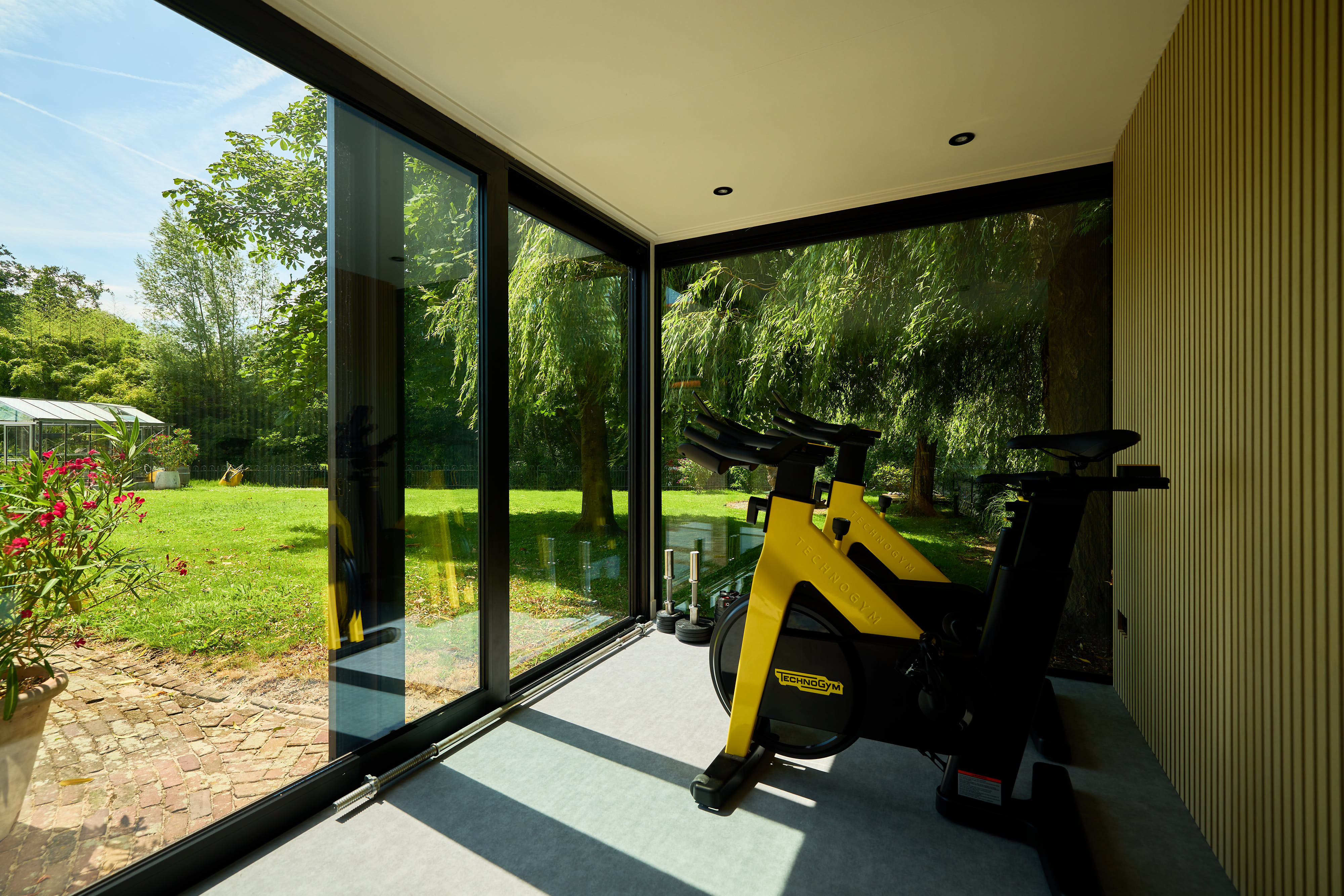  Detached villa on the Vinkeveense Plassen, approx. 785 sq. m. of living space. - 物件實景