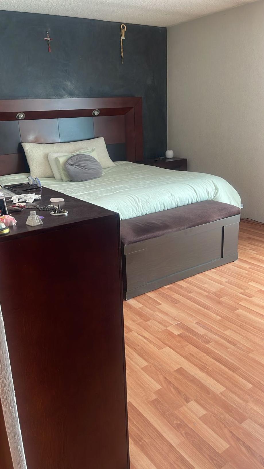 Cuautitlán Izcalli, Estado de méxico, 54700, Mexico, 4 Bedrooms Bedrooms, ,3 BathroomsBathrooms,Residential,For Sale,1827073