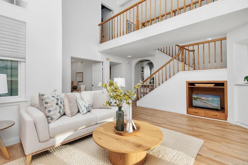 Carlsbad, California, 92011, United States, 3 Bedrooms Bedrooms, ,3 BathroomsBathrooms,Residential,For Sale,1988185