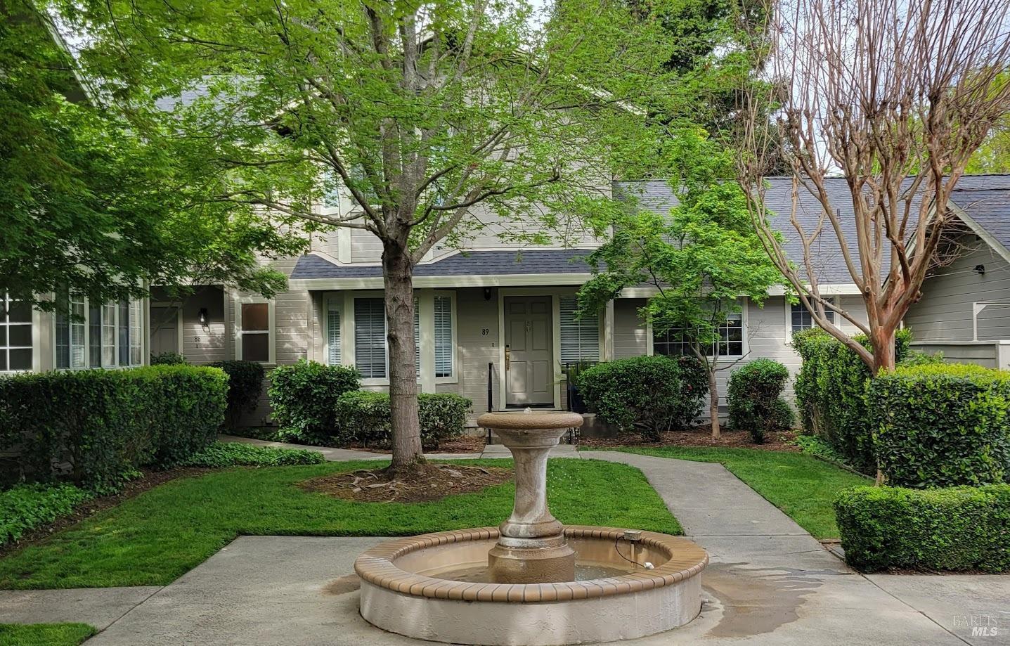 Napa, California, 94558, United States, 2 Bedrooms Bedrooms, ,3 BathroomsBathrooms,Residential,For Sale,1950858