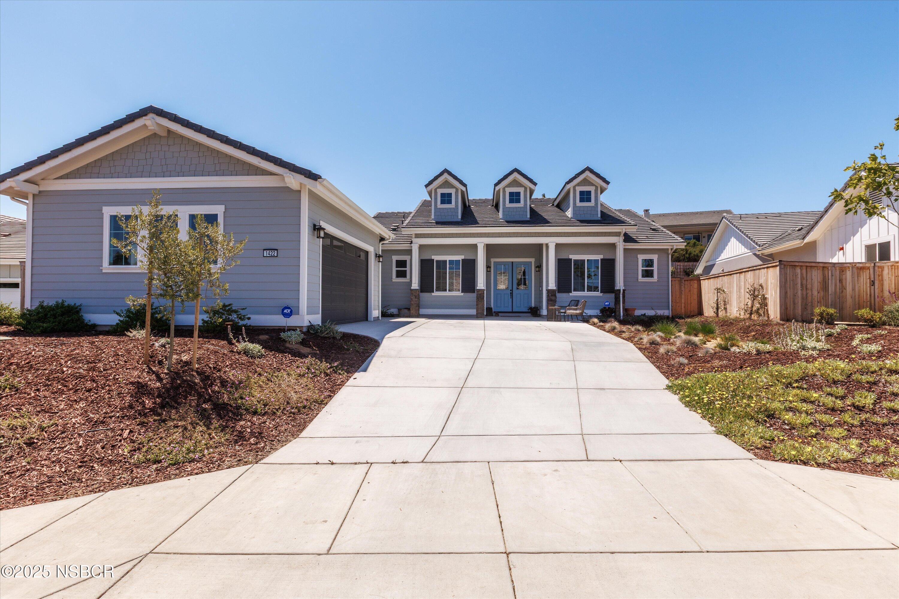 Santa Maria, California, 93455, United States, 4 Bedrooms Bedrooms, ,4 BathroomsBathrooms,Residential,For Sale,1975540