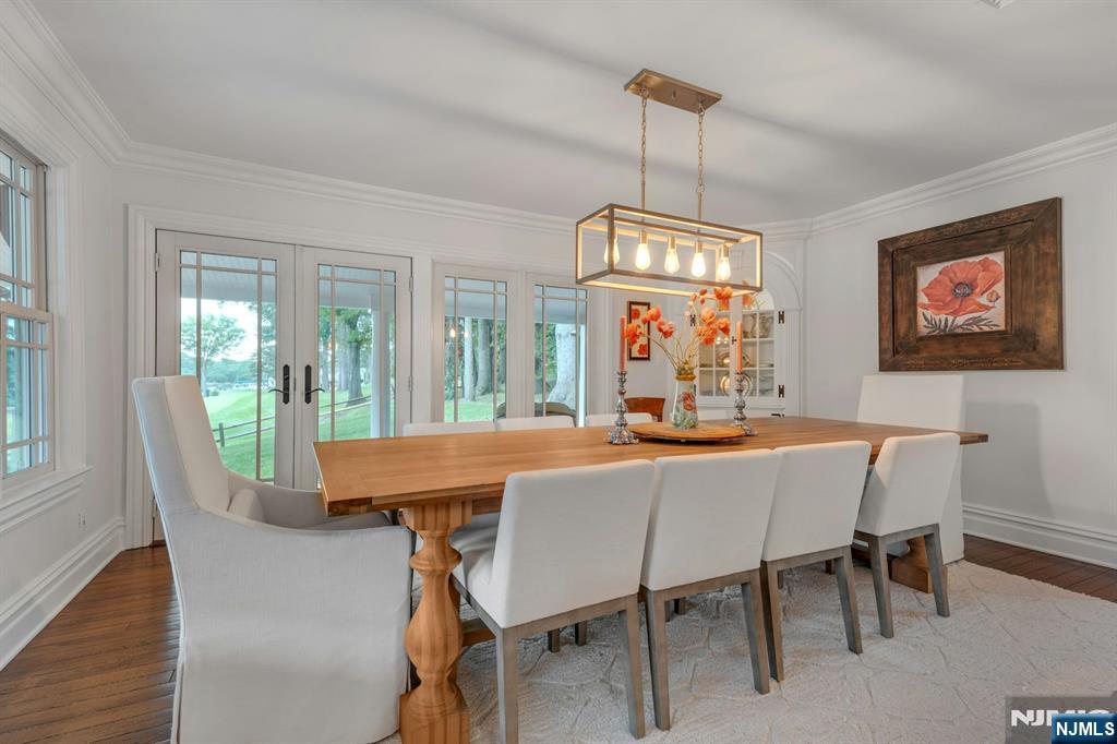 Ramsey, New Jersey, 07446, United States, 6 Bedrooms Bedrooms, ,5 BathroomsBathrooms,Residential,For Sale,1847263