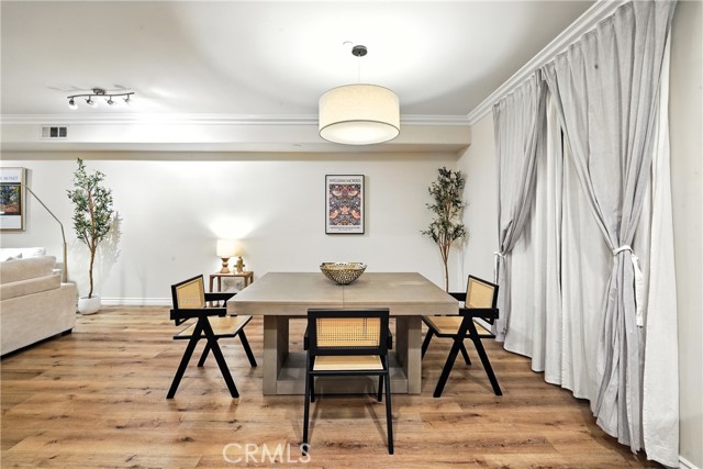 Los Angeles, California, 90042, United States, 3 Bedrooms Bedrooms, ,3 BathroomsBathrooms,Residential,For Sale,1928215