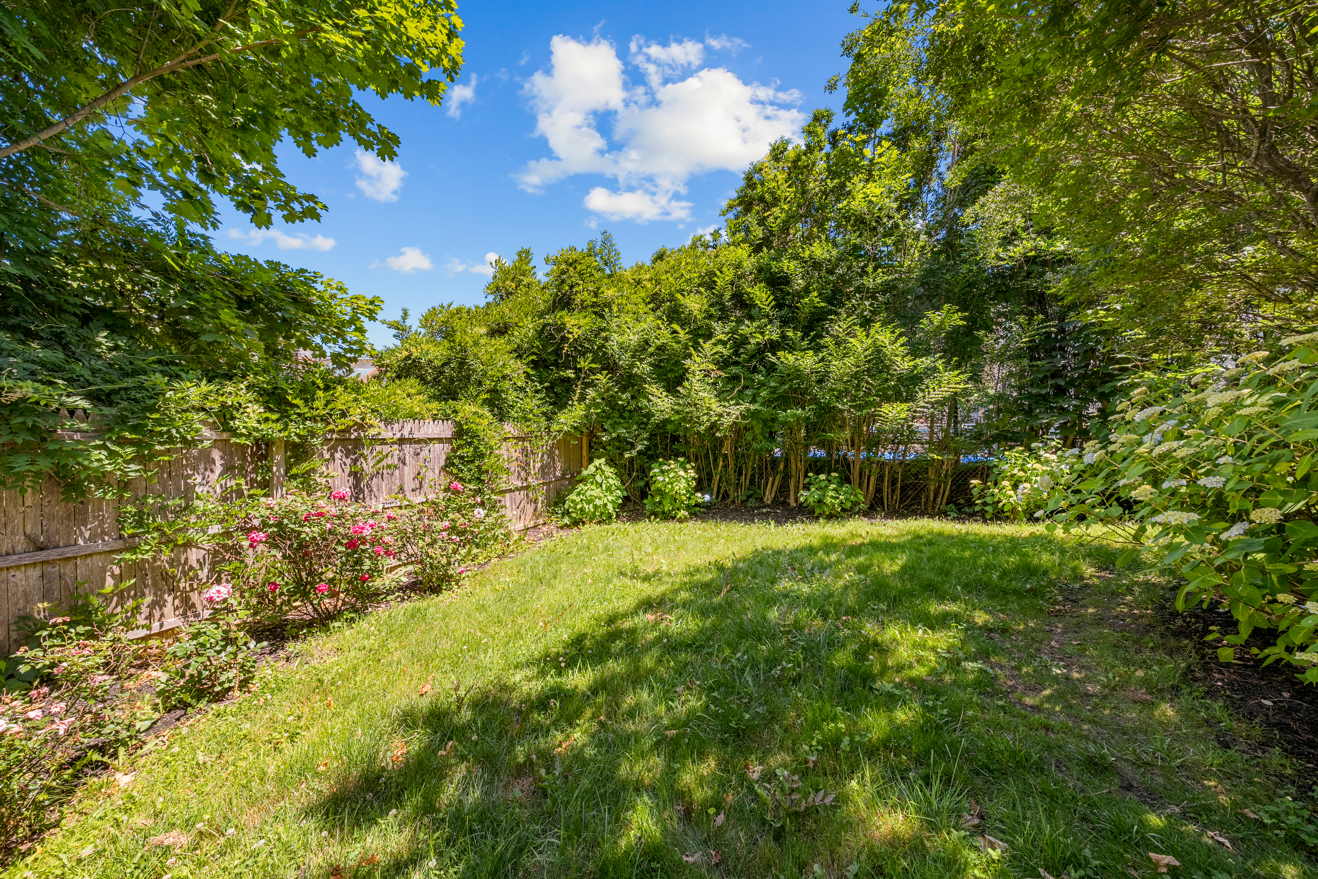  47 Floral Road, Rocky Point, NY, 11778 - 物件實景