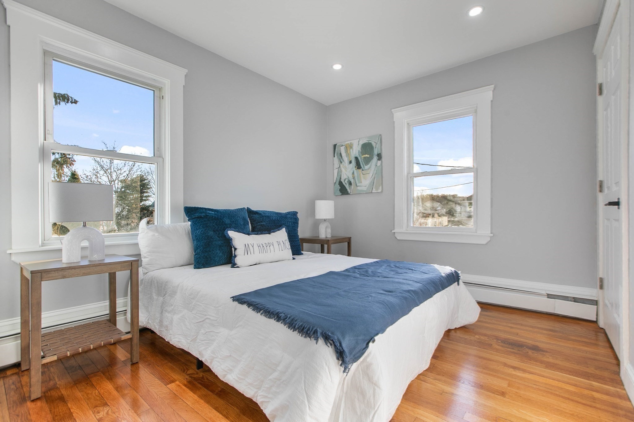 Lynn, Massachusetts, 01904, United States, 3 Bedrooms Bedrooms, ,2 BathroomsBathrooms,Residential,For Sale,2005585